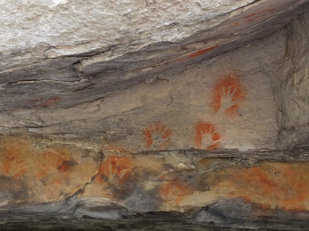 Aboriginal art in Australia. These, and more elaborate techniques found in Timor Leste very closely resemble their counterparts in the Land Down Under